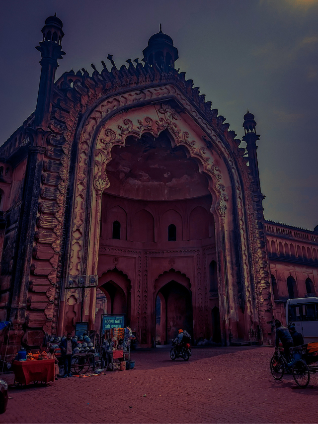 Famous historical places in Lucknow