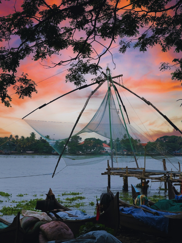 Top 5 places to visit in kerala